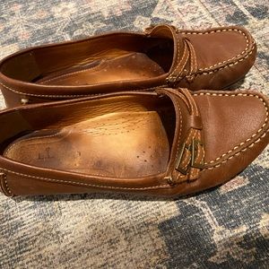 LL bean leather womens loafer size 6